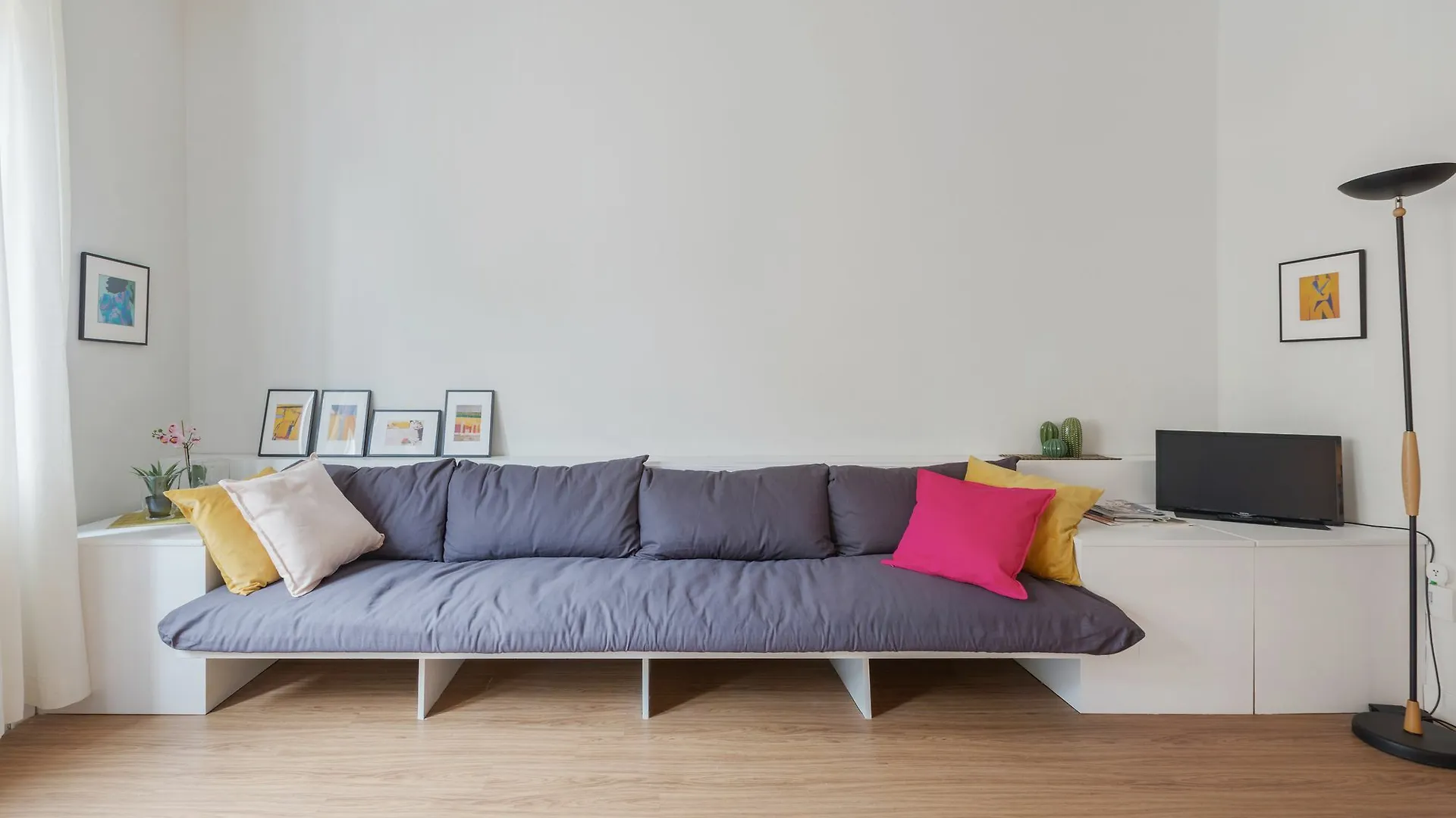 Apartment Rentopolis De Amicis 28 Milan
